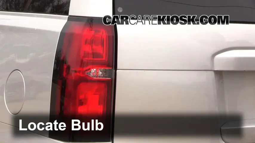 2015 Chevrolet Suburban LT 5.3L V8 FlexFuel Lights